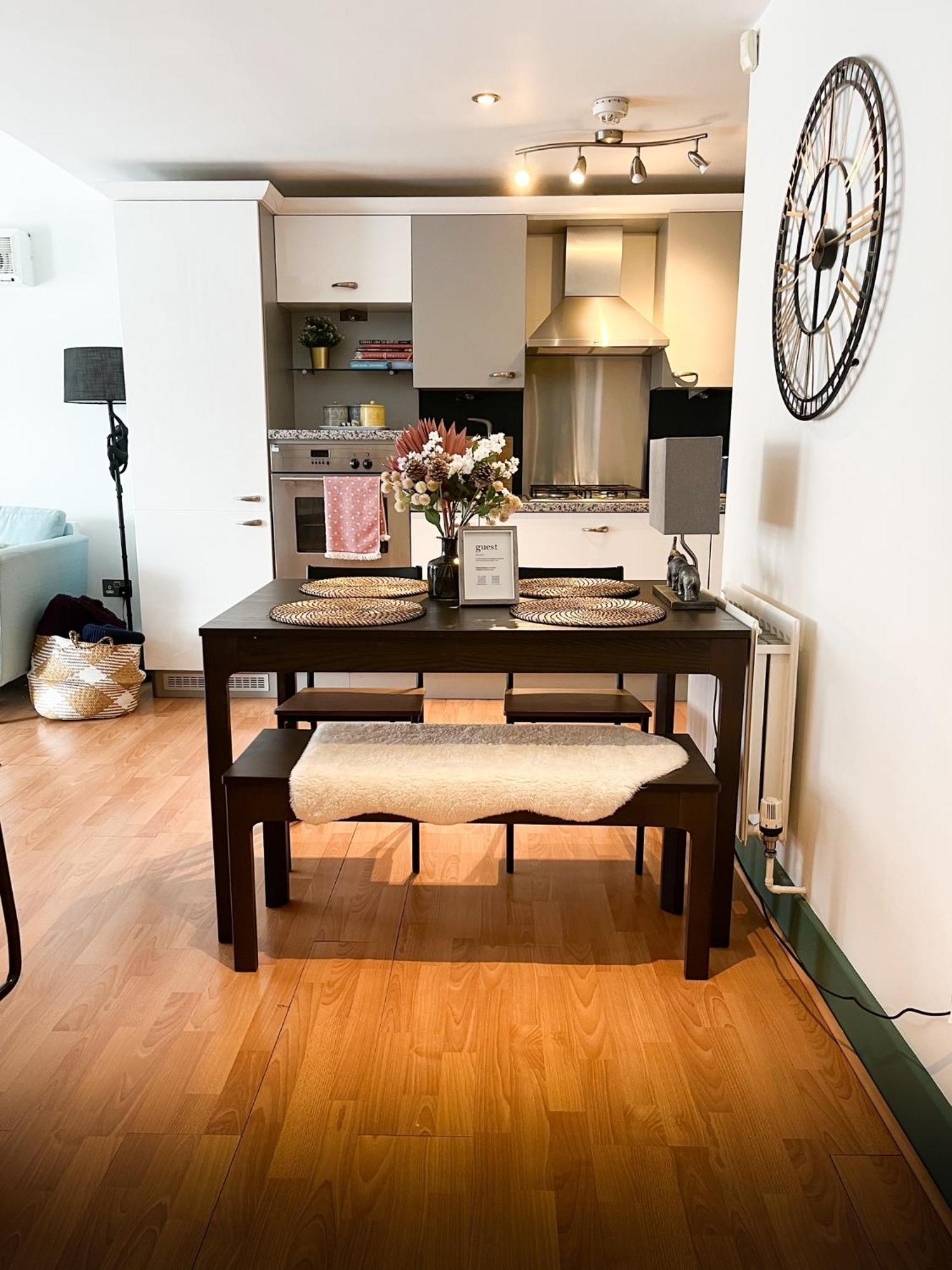Jungle Escape, City Apartment With Parking & Terrace Chester Eksteriør bilde